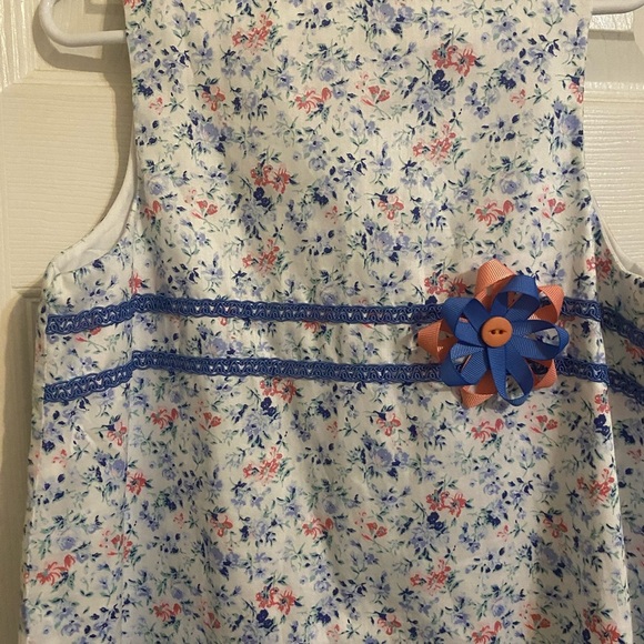 Glorimont Shift Dress - Picture 4 of 7